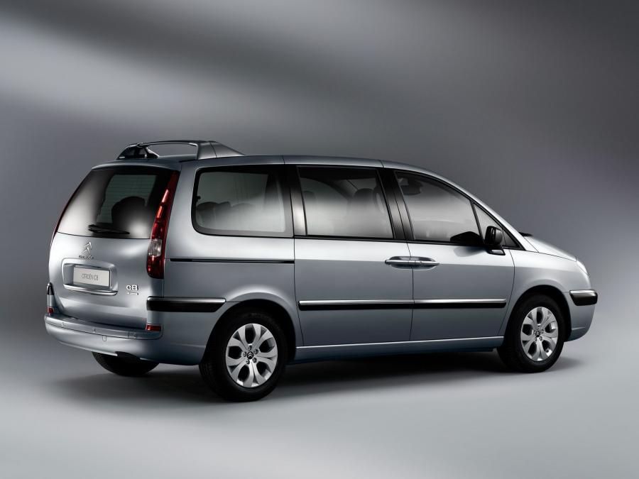  Citroen C8 2012 года  (фото 2 из 2)